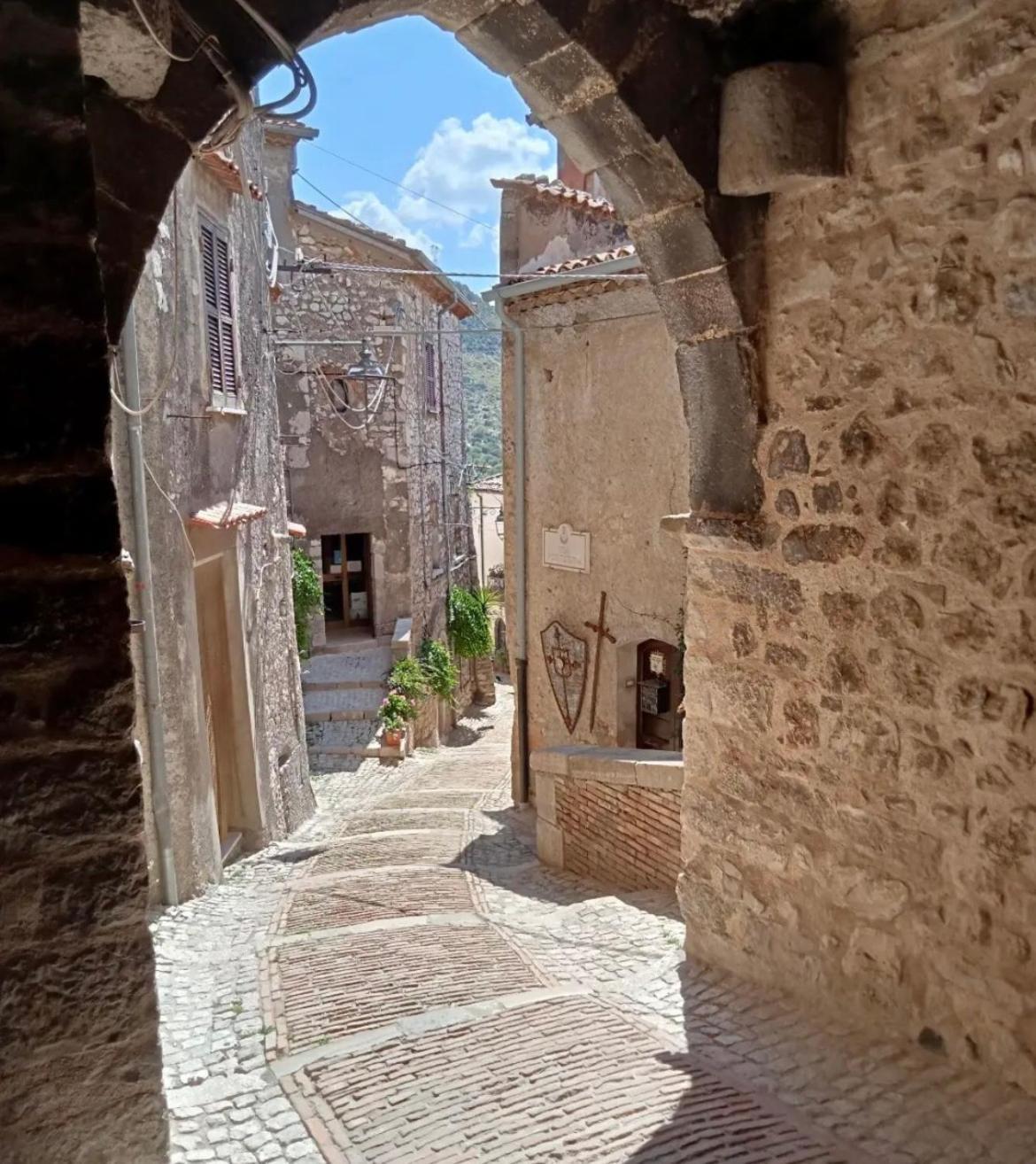 Residenza Il Panorama Della Ciociaria Bed and Breakfast Castro dei Volsci Exteriör bild