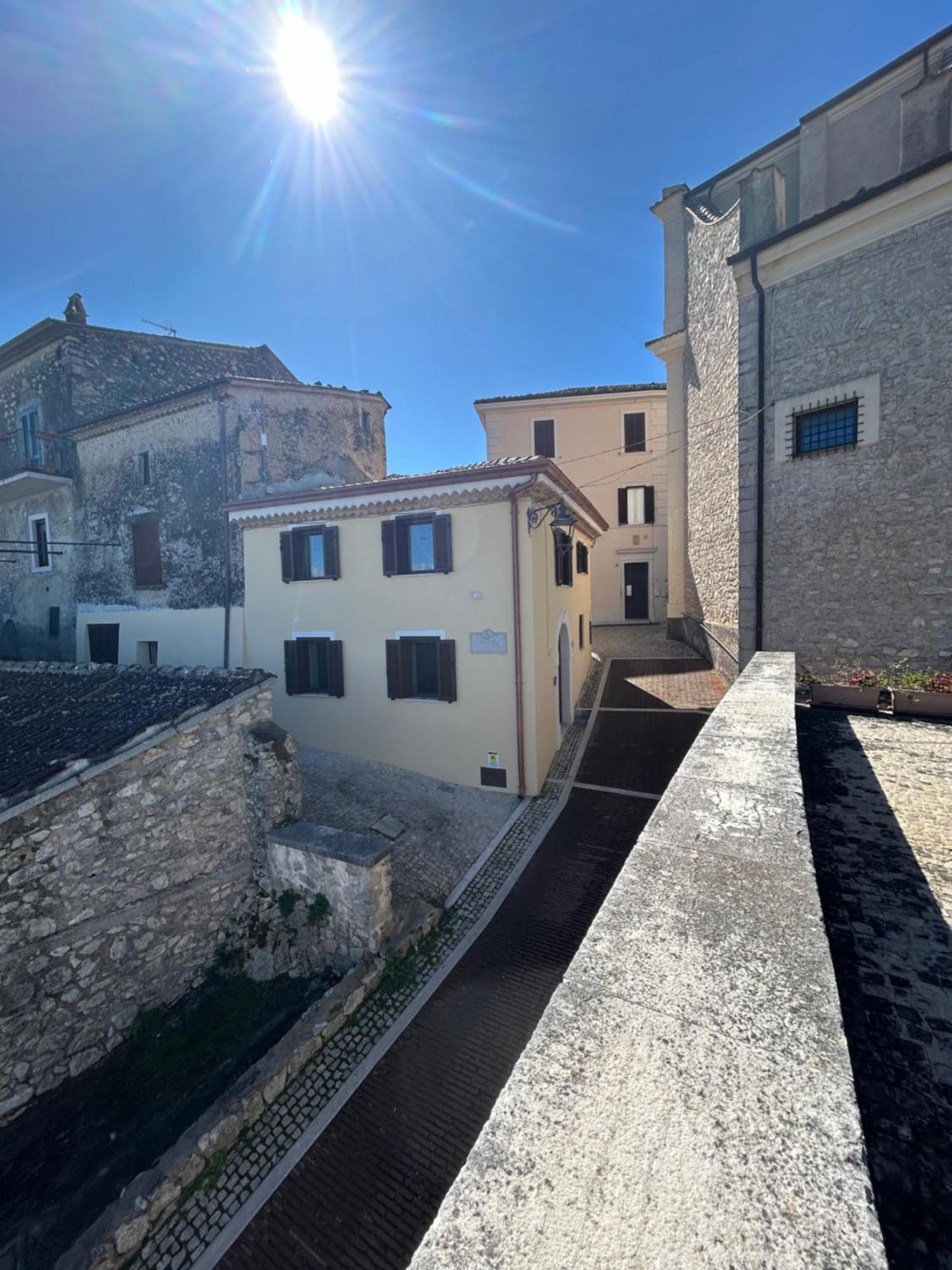 Residenza Il Panorama Della Ciociaria Bed and Breakfast Castro dei Volsci Exteriör bild